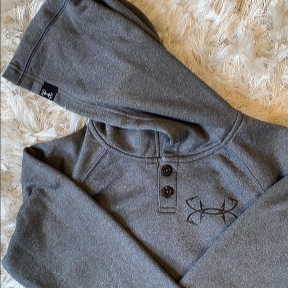 Under Armour hoodie - Picture 2 of 3